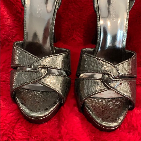 Nine West Platform Sandals - Picture 6 of 7